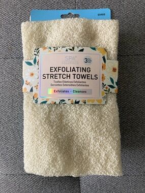 Exfoliating Stretch Towels Set BNWT